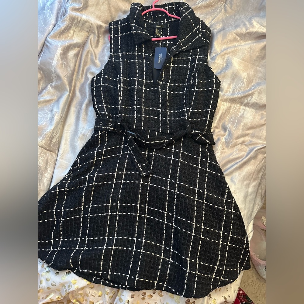 Cute black dress